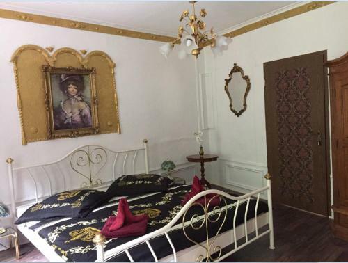 Hotel K�nigreich Romkerhall