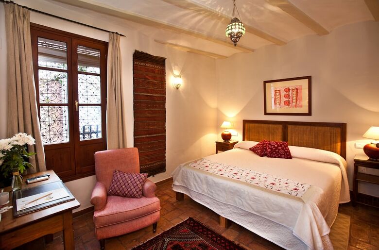 Hotel La Casa Del Califa