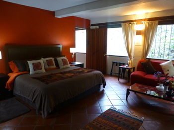 Hotel La Casa Del Rio
