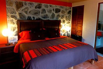Hotel La Casa Del Rio
