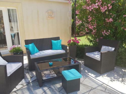 Bed & Breakfast Chambre D Hotes � 4 Kms D Uzes