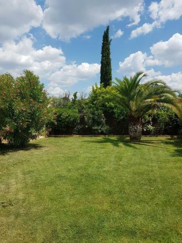 Bed & Breakfast Chambre D Hotes � 4 Kms D Uzes
