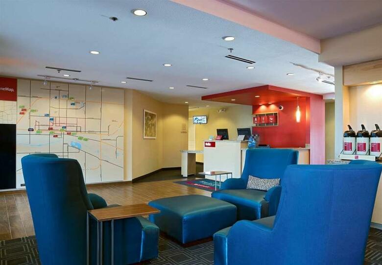 Hotel Towneplace Suites By Marriott Dodge City