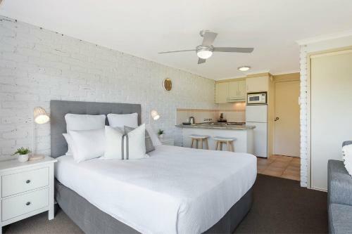 Aparthotel Lakeside Holiday Apartments Merimbula