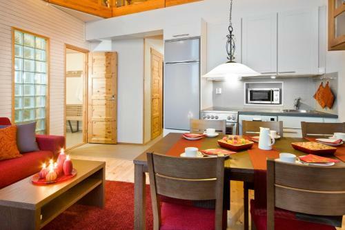 Apartamentos Holiday Club Pyh� Holysuites