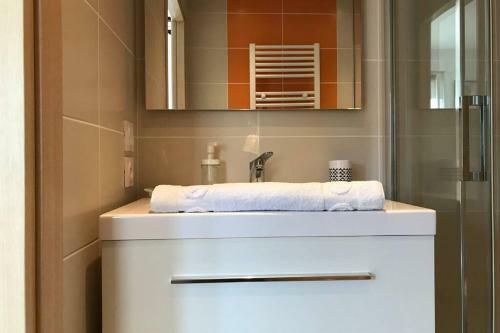 Apartamento Le Studio 21, Proche Lac - V�los � Disposition