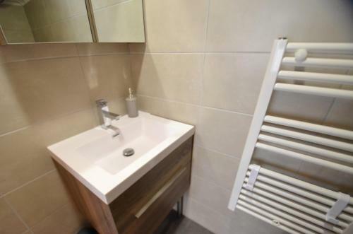 Apartamento Studio + Wifi - Ultra Centre - V-rent