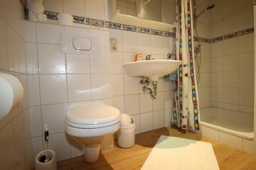 Apartamento Fewo Spiaggia - G�stehaus K�n