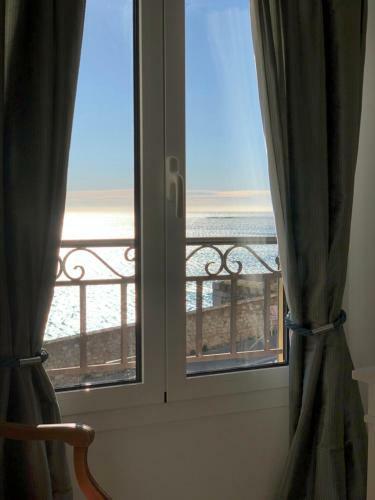 Hostal La Maisonette Antibes