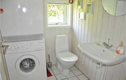 Holiday Home Vinkelb�k III