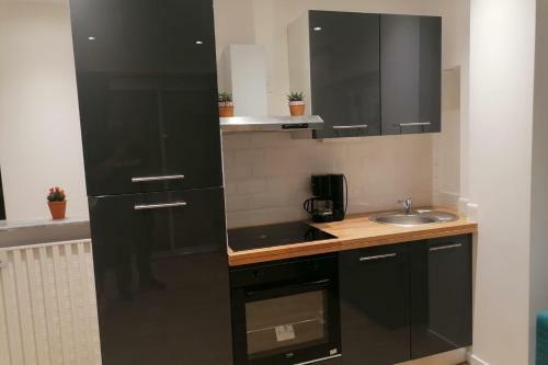 Apartamento Modern Appt With Blacon In Antibes