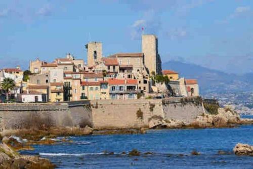 Apartamento Studio Meubl� Proche Plages Et Vieille Ville