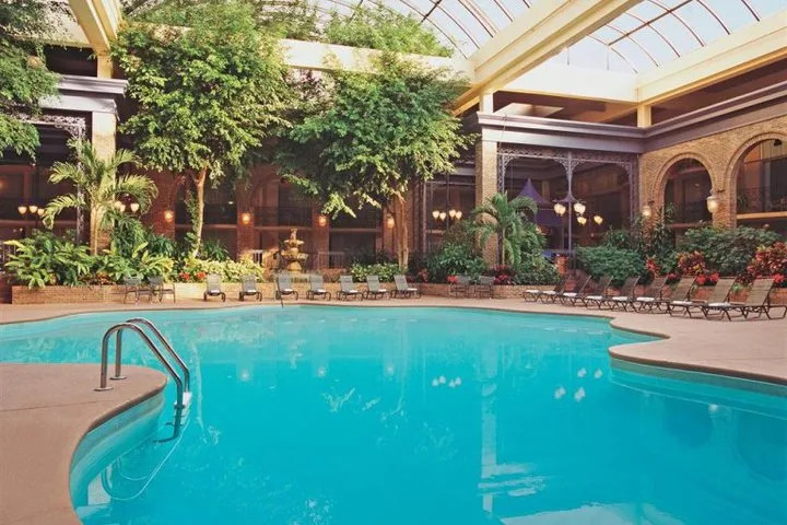 Courtland Grand Hotel, Trademark Collection By Wyndham Former Sheraton Atlanta