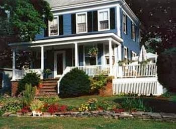 Fleetwood House Bed And Breakfast