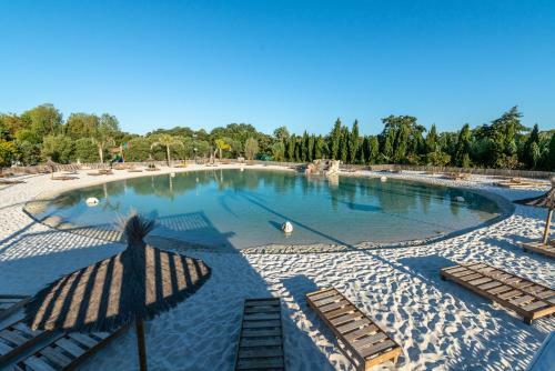 Camping Maeva Club Le Lagon D'argel�s ****