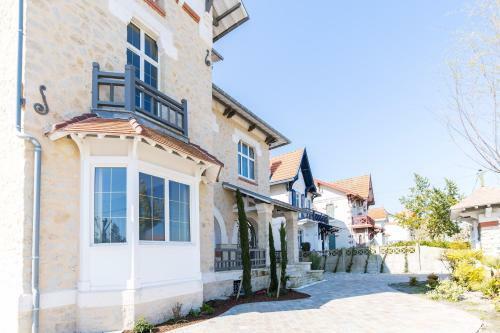 Hostal Private Villa Le Kervan