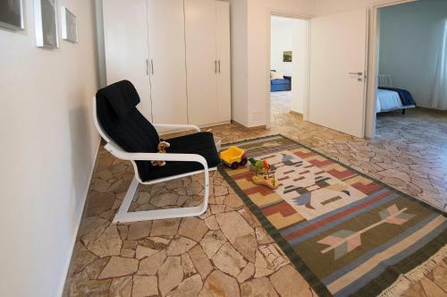 Vitali Apartment Jr