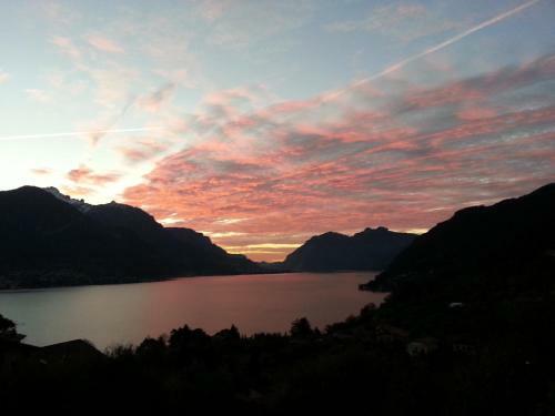 Apartamento Alba E Tramonto Appartamenti Vista Lago