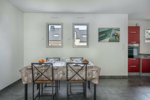 Maison Neuve Pour Quatre Personnes A Arzon