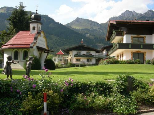 Hostal S'hoamatl
