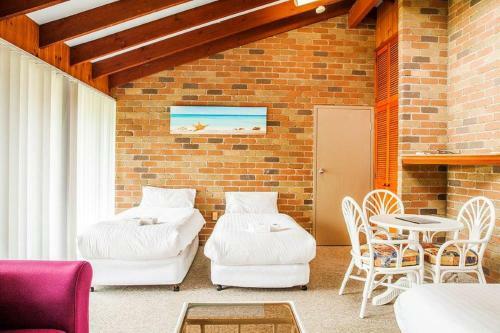 Hotel Crescent Head Resort & Conference Centre