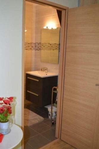 Hostal La Perroni�re