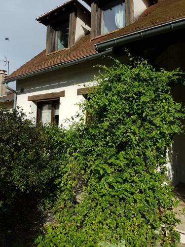 Entre Ville Et Campagne