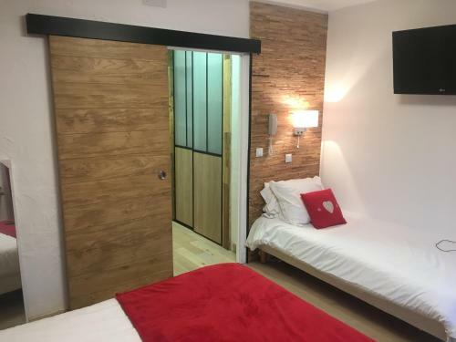 Hotel H�tel Chastellares