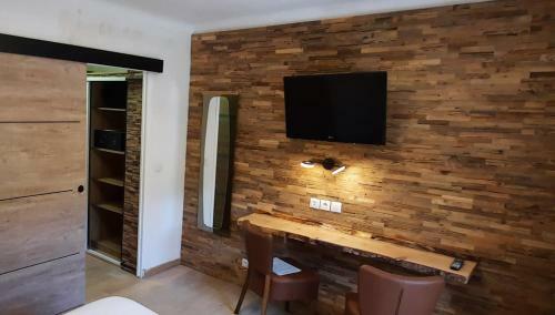 Hotel H�tel Chastellares