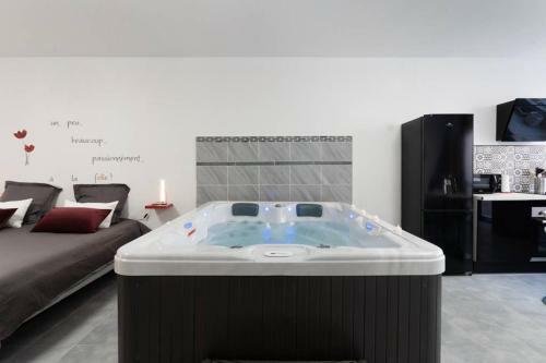 Apartamento Nuit Romantique Avec Jacuzzi Spa Privatif