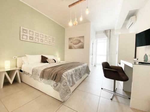 Hostal Bari Rooms Suite Station
