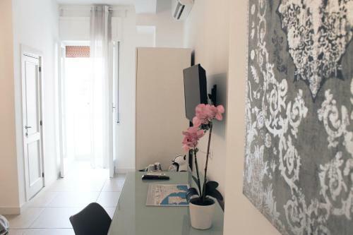 Hostal Bari Rooms Suite Station