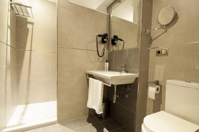 Apartamento Tur�sticos Llanes