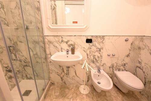 Hostal Bari Turismo_2022_reception