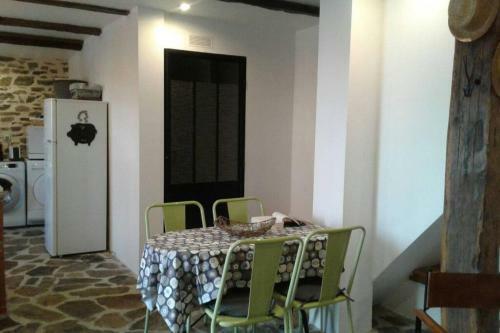 Apartamento G�te Le Rouvelet, Vue Imprenable, Piscine