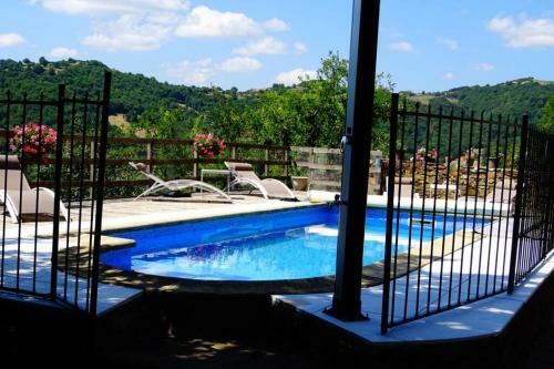 Apartamento G�te Le Rouvelet, Vue Imprenable, Piscine
