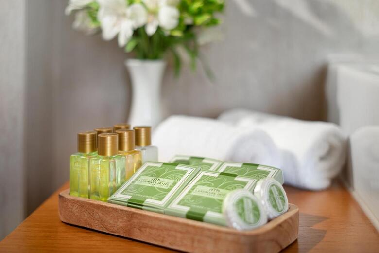 Landmark Creek Hotel & Spa
