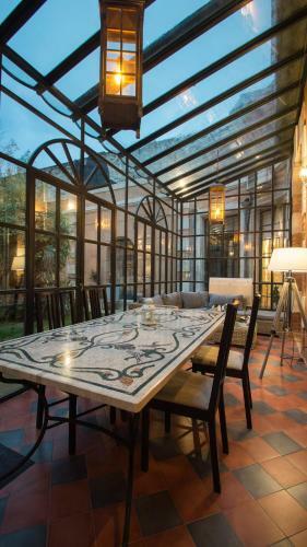 Hostal Maison D'h�tes "au Coeur D'avignon"
