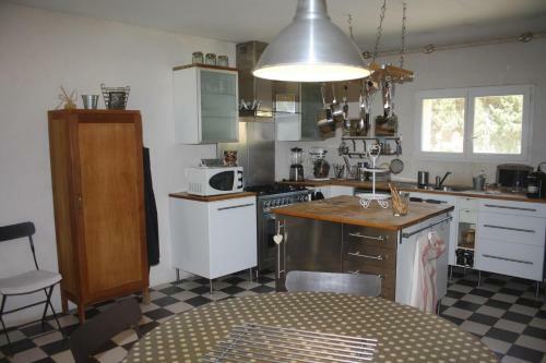 Le Petit Mas Entre Provence Et Camargue 5 Pers