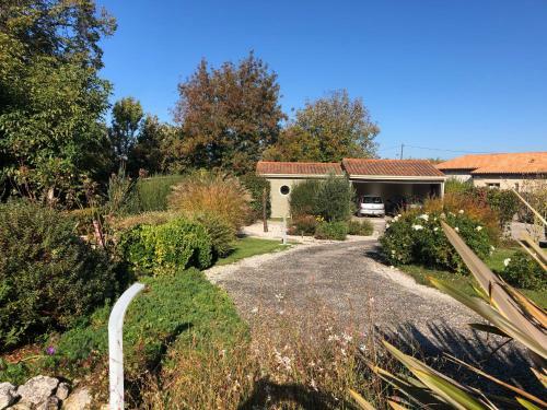 Villa Anani 9/p+1bb Piscine Chauff�e