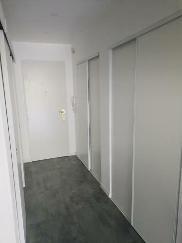Apartamento T1 Bis Climatis� / Parking / Proche Des Plages