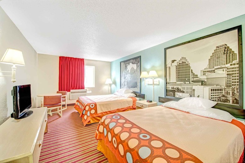 Motel Super 8 San Antonio/fiesta