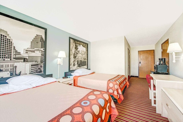 Motel Super 8 San Antonio/fiesta