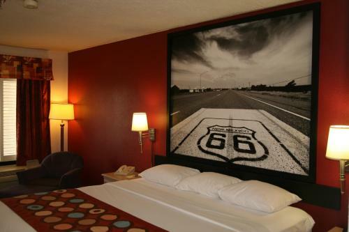 Americinn Hotel And Suites