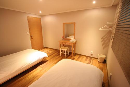 Hostal Guesthouse Gangnam (female Only)