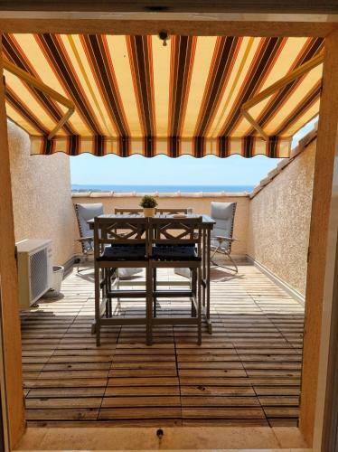 Cosy Apartment With Beautiful Sea View