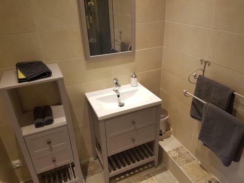 Hostal Domaine De Karoli
