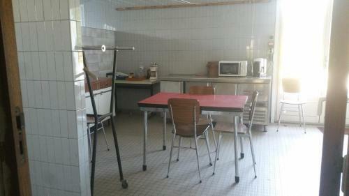 Hostal G�te D'�tape Dortoir Ch�teau Saint Vincent