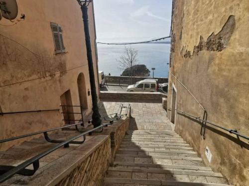 Apartamento Studio Bastia, 1 Pi�ce, 4 Personnes - Fr-1-650-5