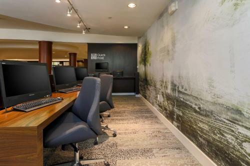 Hotel Courtyard By Marriott Potomac Mills Woodbridge